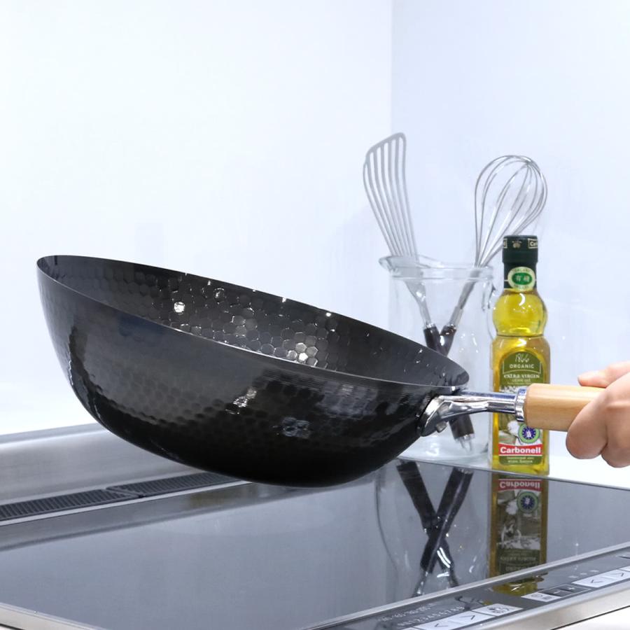 Tamahashi Ultra-Light Hammered Iron Wok 30cm