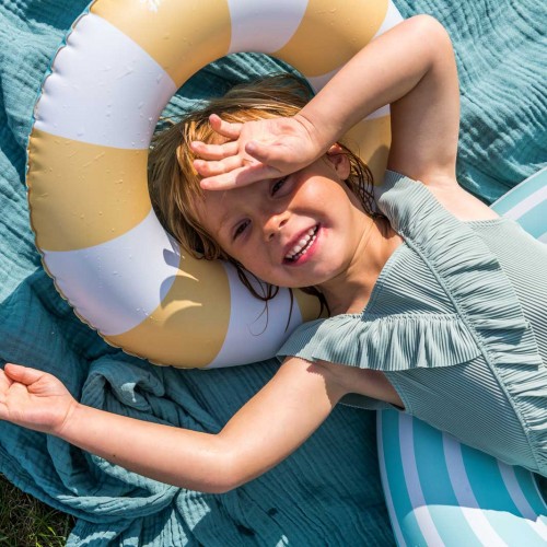 Quut Swim Ring 40cm Banana Blue (18Month- 4 Years) Quut Swim Ring 40cm Banana Blue (18Month- 4 Years)