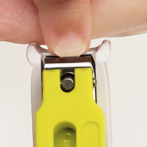 Japan Green Bell Baby Nail Clippers With Nail Collector Straight Blade Japan Green Bell Baby Nail Clippers With Nail Collector Straight Blade