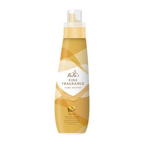 Japan FAFA Fine Antibacterial Fabric Softner 600ml Gold (Floral Scent) Japan FAFA Fine Antibacterial Fabric Softner 600ml Gold (Floral Scent)